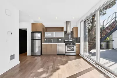 6320 36th Avenue SW, Seattle, WA 98126 - Photo 31
