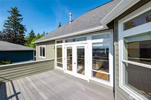 9924 Sunset Dr, La Conner, WA 98257 - Photo 31