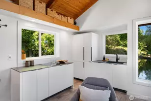 2770 Westlake Ave N, Seattle, WA 98109 - Photo 7