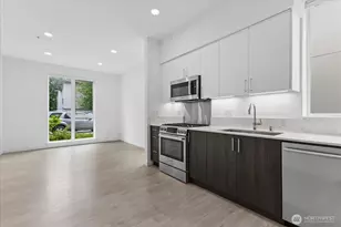 8561 Mary Ave NW, Seattle, WA 98117 - Photo 9