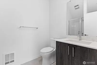 8561 Mary Avenue NW, Seattle, WA 98117 - Photo 29