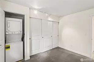 5829 NE 75th St, Seattle, WA 98115 - Photo 11