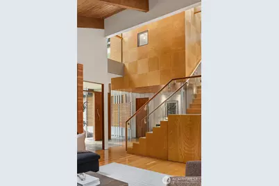 10020 NE 27th Street, Bellevue, WA 98004 - Photo 19