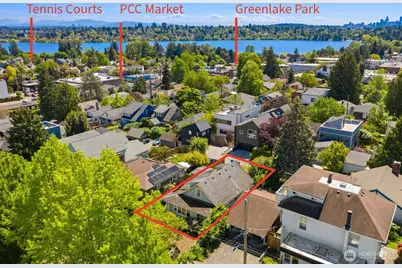 911 N 77th Street, Seattle, WA 98103 - Photo 5