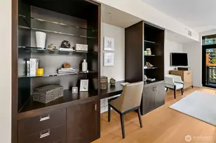 820 Blanchard St, Seattle, WA 98121 - Photo 17