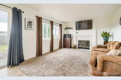 21908 40th Avenue E, Spanaway, WA 98387 - Photo 11