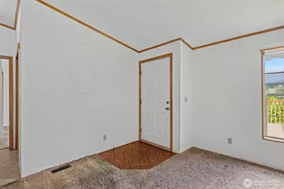 18206 W Big Lake Boulevard, Mount Vernon, WA 98274 - Photo 9