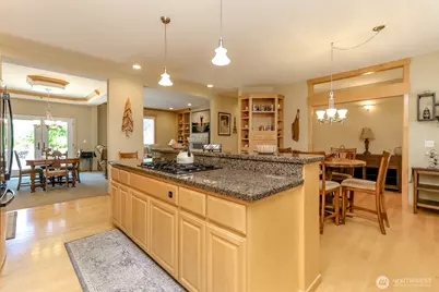 7607 46th Street NW, Gig Harbor, WA 98335 - Photo 9