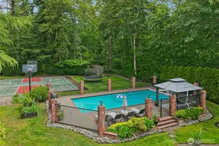 21830 NE 69th St, Redmond, WA 98053 - Photo 17