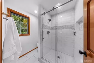 21830 NE 69th St, Redmond, WA 98053 - Photo 27
