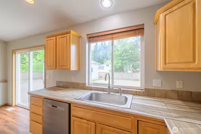 10504 248th Street Ct E, Graham, WA 98338 - Photo 11