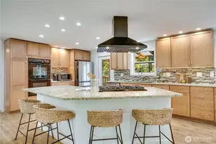 19026 63rd St E, Lake Tapps, WA 98391 - Photo 3