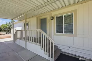 2240 W Broadway Ave, Moses Lake, WA 98837 - Photo 29