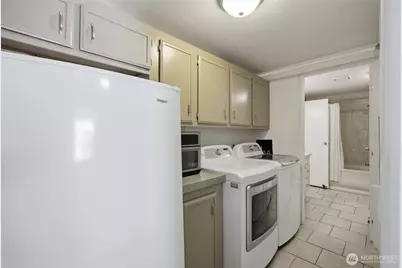 2240 W Broadway Avenue #209, Moses Lake, WA 98837 - Photo 15