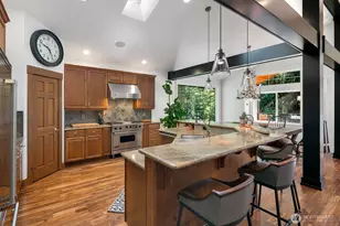 32511 SE 111th Pl, Issaquah, WA 98027 - Photo 11
