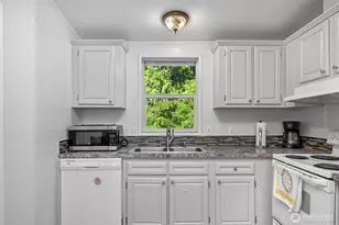 2174 Yew Street Rd, Bellingham, WA 98229 - Photo 17