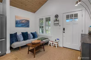 401 E Compass St, Pacific Beach, WA 98571 - Photo 3