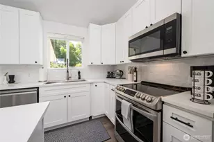 29217 Sandridge Rd, Ocean Park, WA 98640 - Photo 9