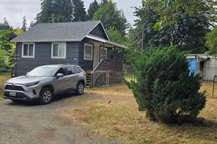 2996 Northlake Way NW, Bremerton, WA 98312 - Photo 1