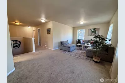 2503 Redwood Court SE, Auburn, WA 98092 - Photo 13