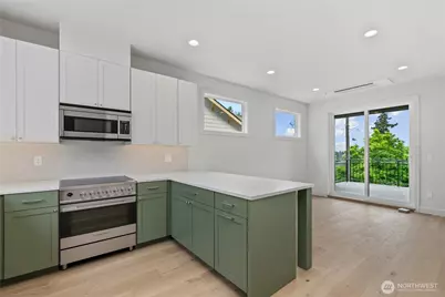 6832 47th Avenue NE #B, Seattle, WA 98115 - Photo 7