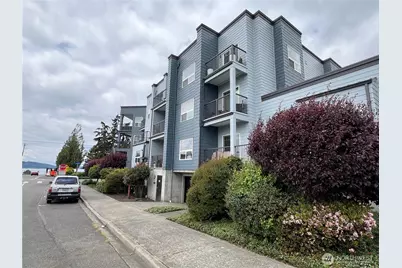 22226 6th Avenue S #101, Des Moines, WA 98198 - Photo 13