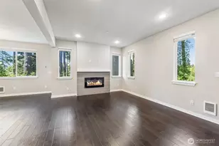 1325 Seattle Hill Rd, Bothell, WA 98012 - Photo 5