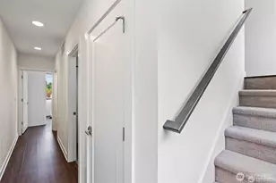 230 26th Ave E, Seattle, WA 98112 - Photo 17