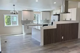 8013 194th St E, Spanaway, WA 98387 - Photo 3