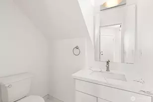 2428 NE 13th St, Renton, WA 98056 - Photo 21