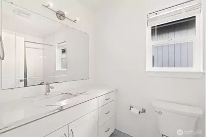 2428 NE 13th Street, Renton, WA 98056 - Photo 19
