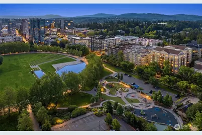 10045 NE 1st Street #422, Bellevue, WA 98004 - Photo 1