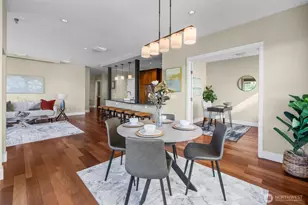 10045 NE 1st St, Bellevue, WA 98004 - Photo 23