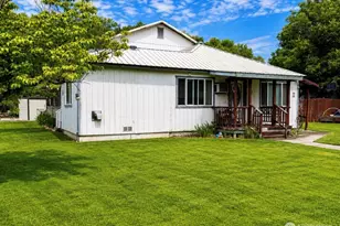 402 Juniper St, Oroville, WA 98844 - Photo 35