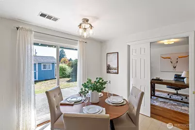 16812 123rd Avenue SE, Renton, WA 98058 - Photo 5