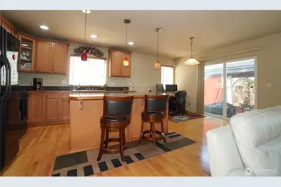 16034 SE 254th Street, Covington, WA 98042 - Photo 11