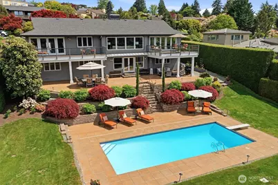 1441 88th Avenue NE, Clyde Hill, WA 98004 - Photo 1