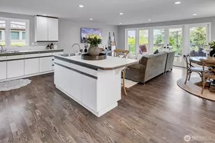 1441 88th Ave NE, Clyde Hill, WA 98004 - Photo 15
