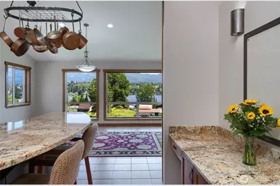 17441 Lake Terrace Place, Mount Vernon, WA 98274 - Photo 19