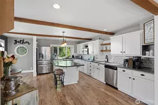 10706 Crescent Valley Dr NW, Gig Harbor, WA 98332 - Photo 19