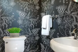 2222 Warren Ave N, Seattle, WA 98109 - Photo 15