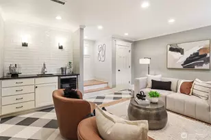 2222 Warren Ave N, Seattle, WA 98109 - Photo 31