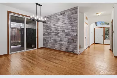 11212 179th Ave Ct E, Bonney Lake, WA 98391 - Photo 9