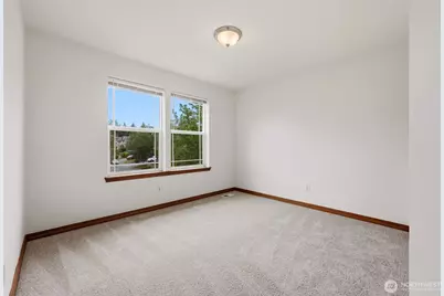 11212 179th Ave Ct E, Bonney Lake, WA 98391 - Photo 19