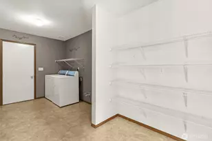 13707 116th Ave Ct E, Puyallup, WA 98374 - Photo 17