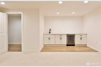 6320 Gregory Street W, University Place, WA 98466 - Photo 19
