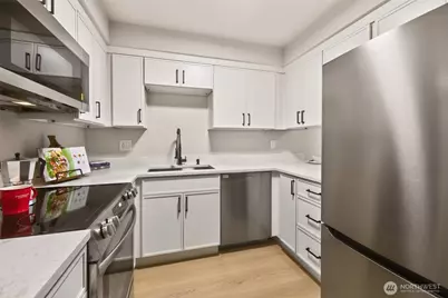 18200 73rd Avenue NE #A-311, Kenmore, WA 98028 - Photo 9
