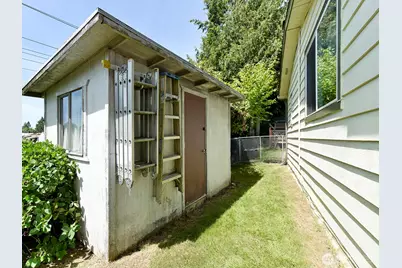 19805 127th Court NE, Bothell, WA 98011 - Photo 25