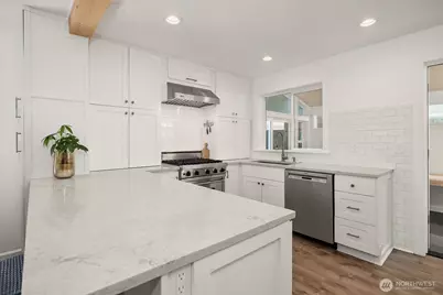 1525 McGilvra Boulevard E, Seattle, WA 98112 - Photo 7