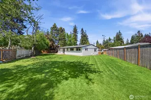 1615 N 196th Pl, Shoreline, WA 98133 - Photo 21